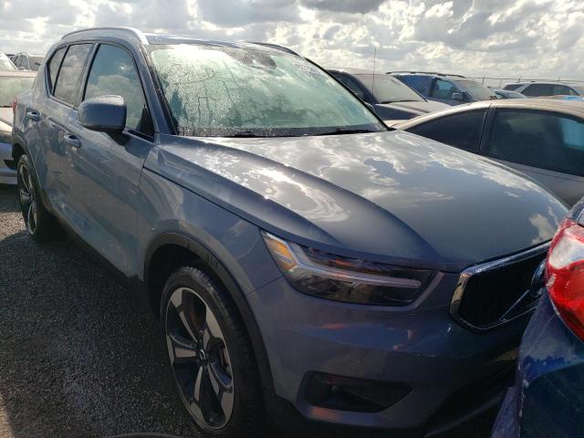 VOLVO XC40 T4 MO 2022 yv4ac2hk7n2743387