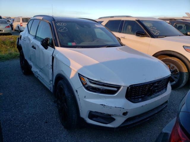 VOLVO XC40 T4 R- 2020 yv4ac2hm5l2172433