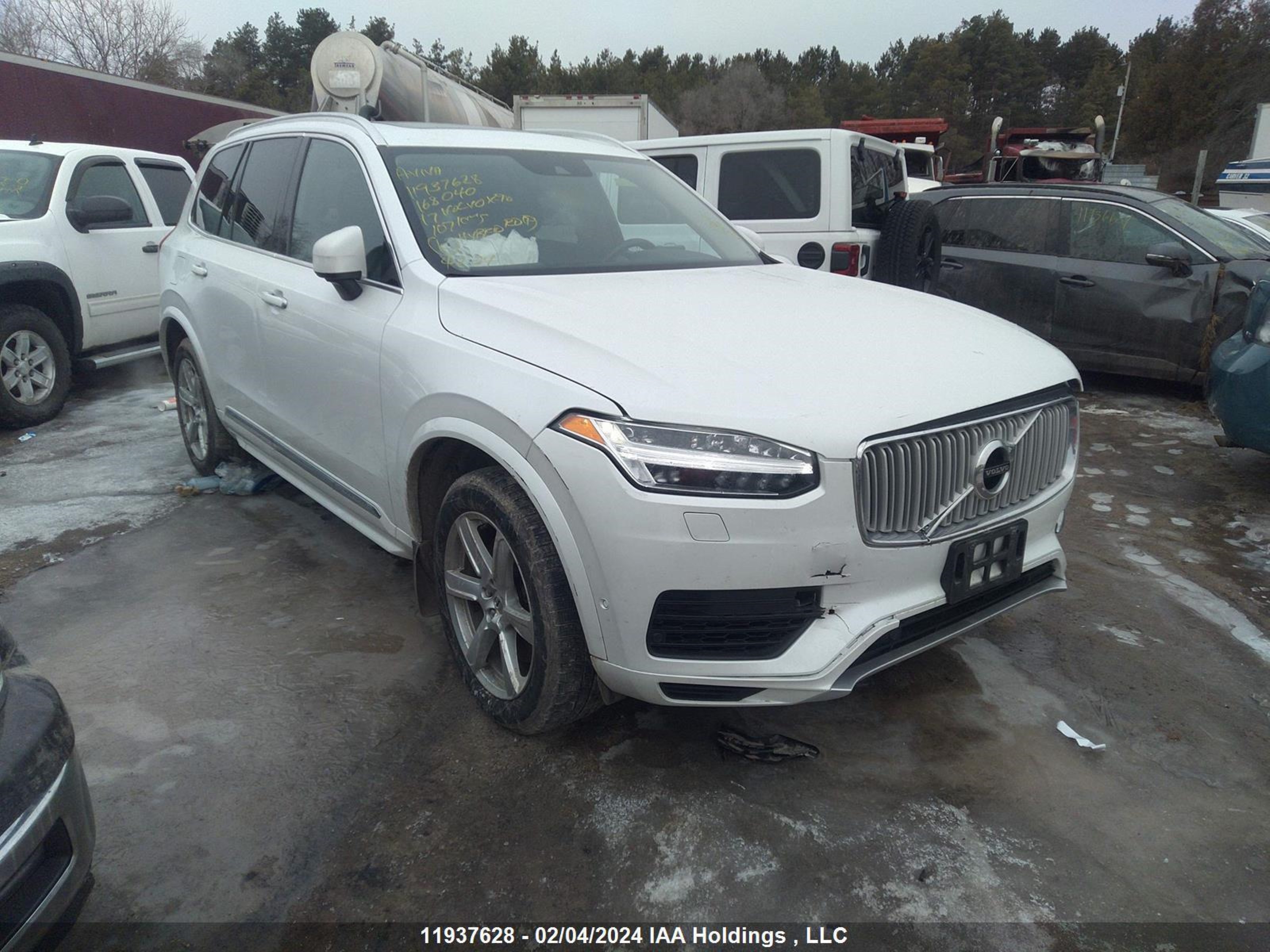 VOLVO XC90 2017 yv4bc0pl1h1168040