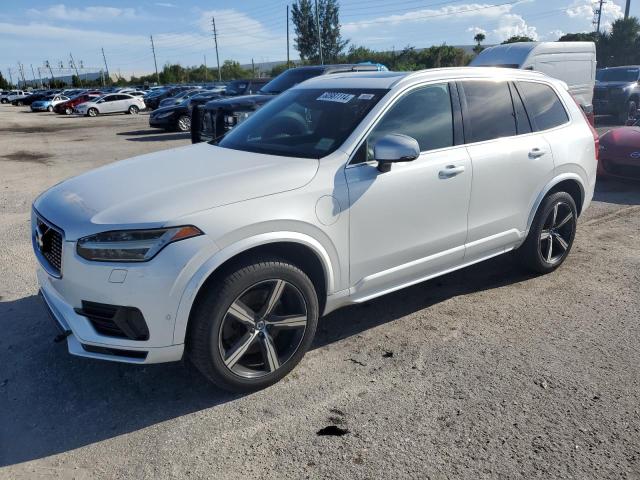 VOLVO XC90 T8 2017 yv4bc0pm3h1109046