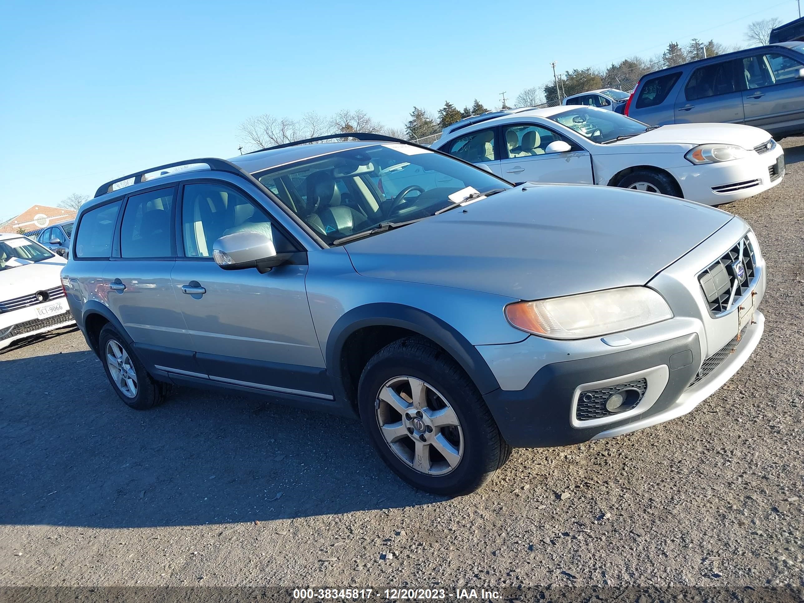 VOLVO XC70 2008 yv4bz982881005121