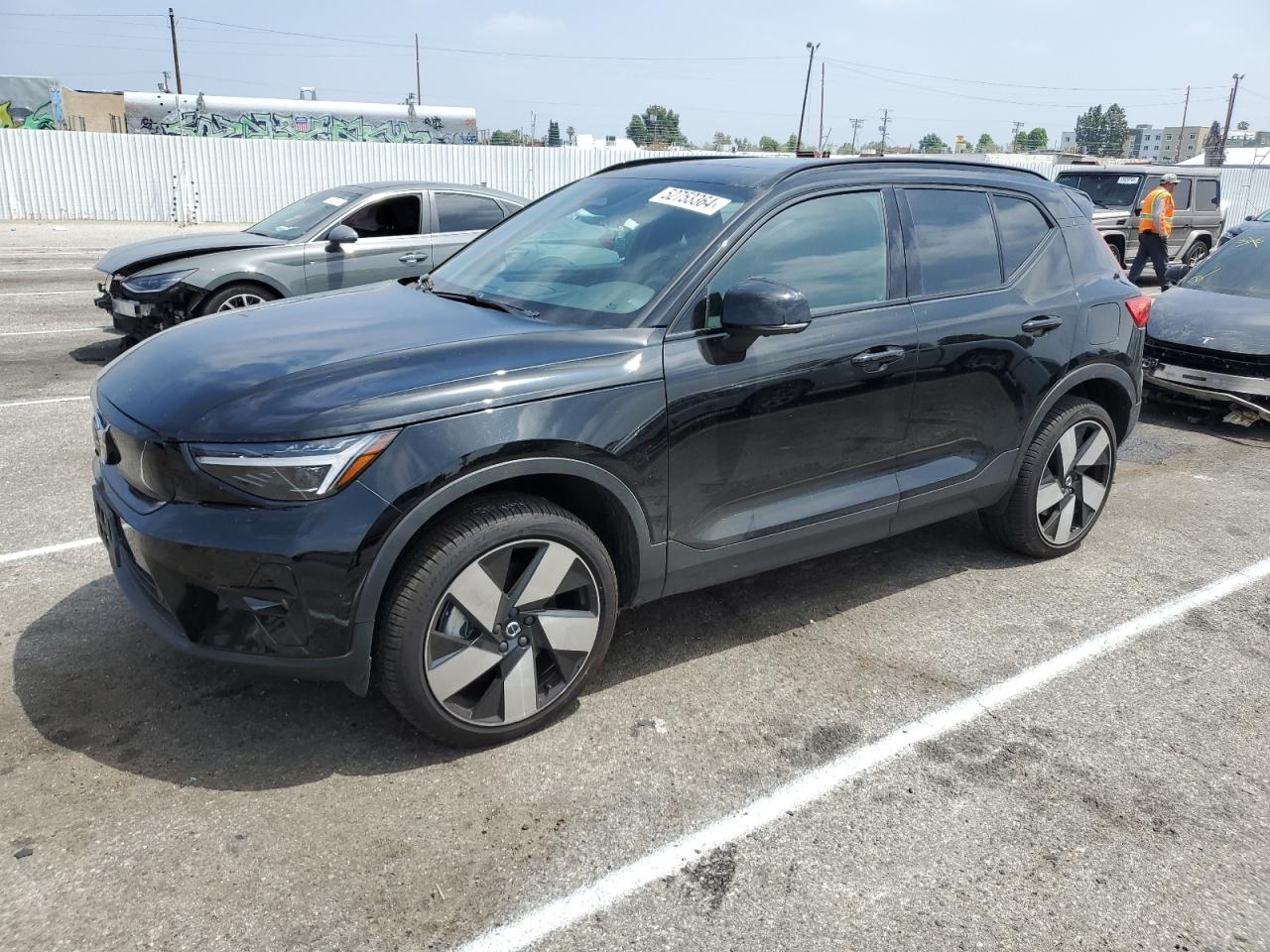 VOLVO XC40 2023 yv4ed3um9p2039335