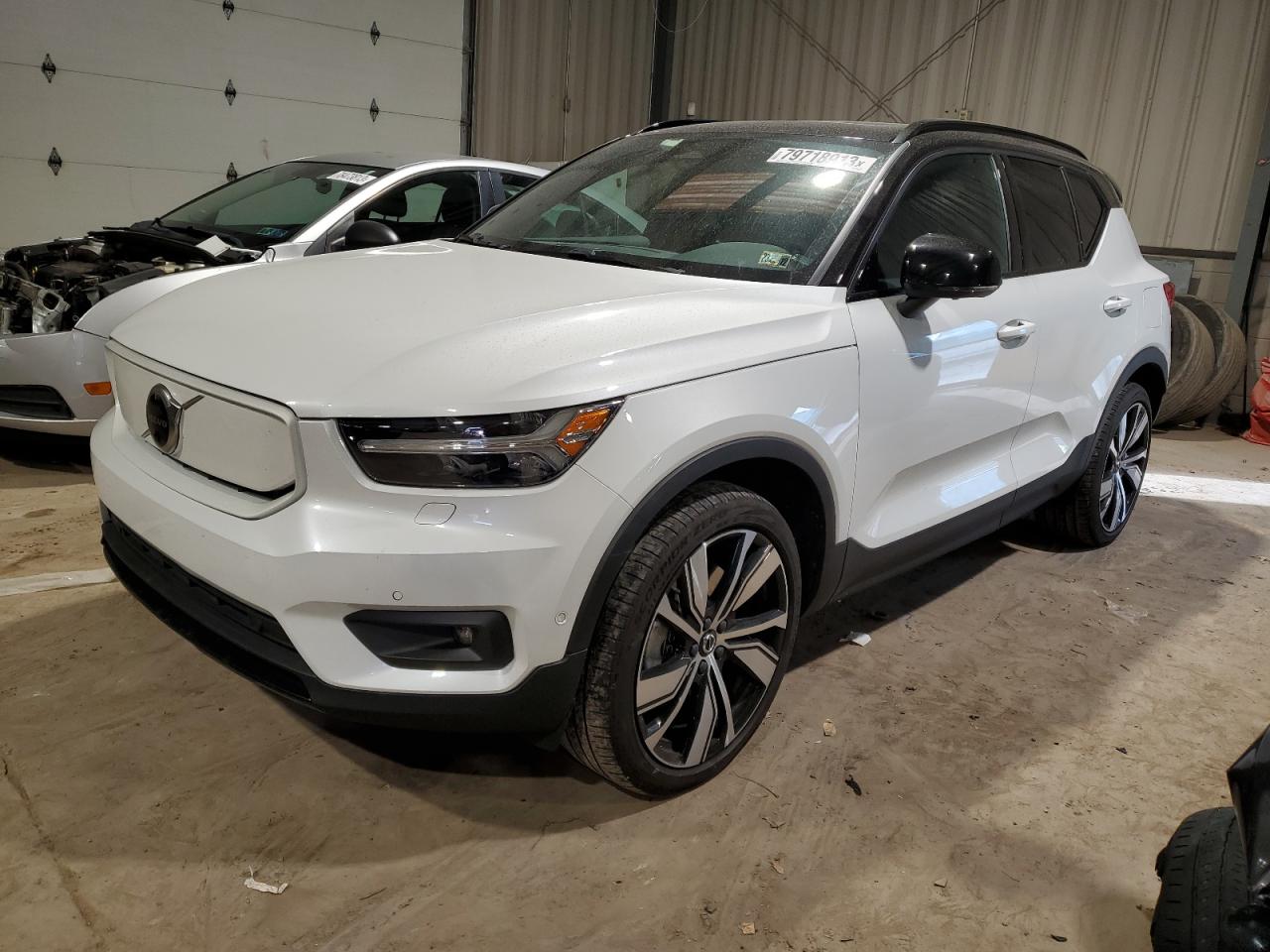 VOLVO XC40 2022 yv4ed3ur2n2703368