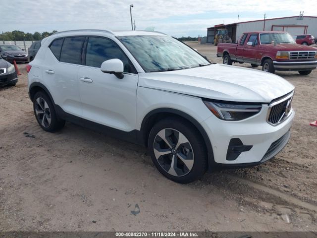 VOLVO XC40 2023 yv4k92he1p2032431