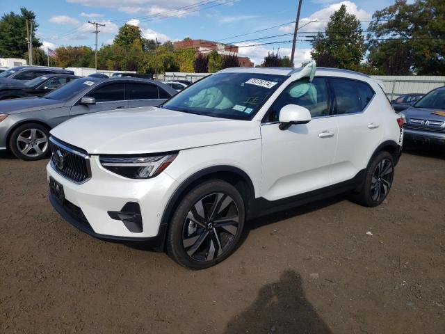 VOLVO XC40 PLUS 2024 yv4l12ue2r2211887