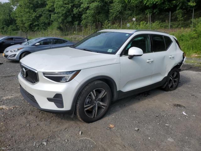 VOLVO XC40 CORE 2024 yv4l12uk0r2238897