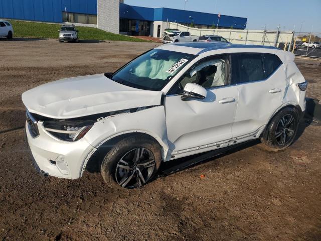 VOLVO XC40 CORE 2024 yv4l12uk4r2341885