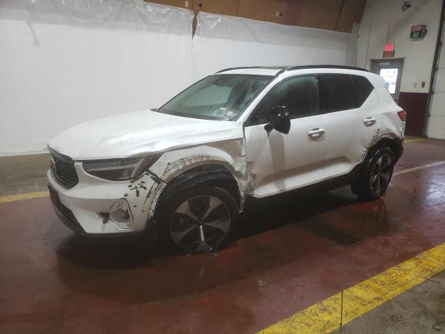 VOLVO XC40 PLUS 2024 yv4l12ul1r2244619