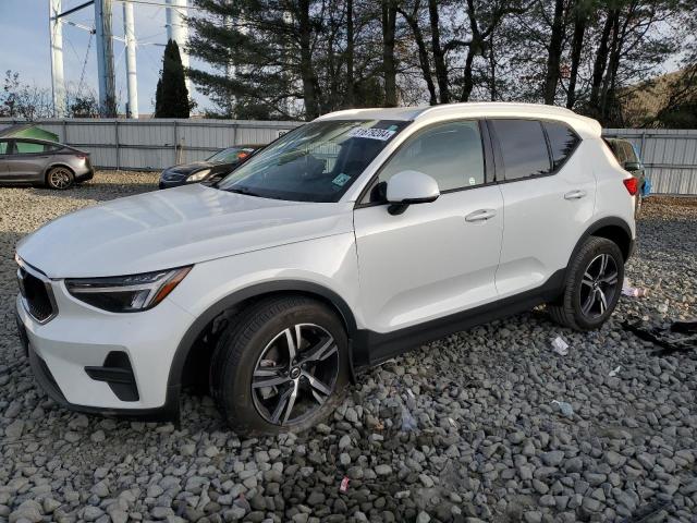 VOLVO XC40 CORE 2023 yv4l12uv4p2924691