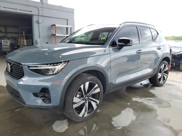 VOLVO XC40 PLUS 2023 yv4l12uw2p2111133