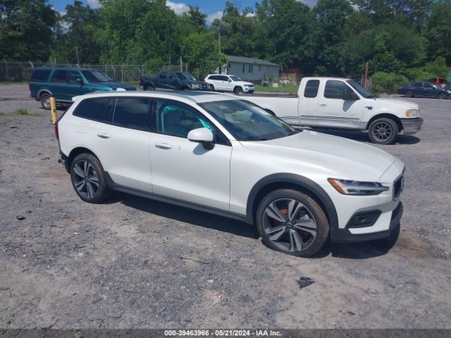 VOLVO V60 CROSS COUNTRY 2023 yv4l12wyxp2112545