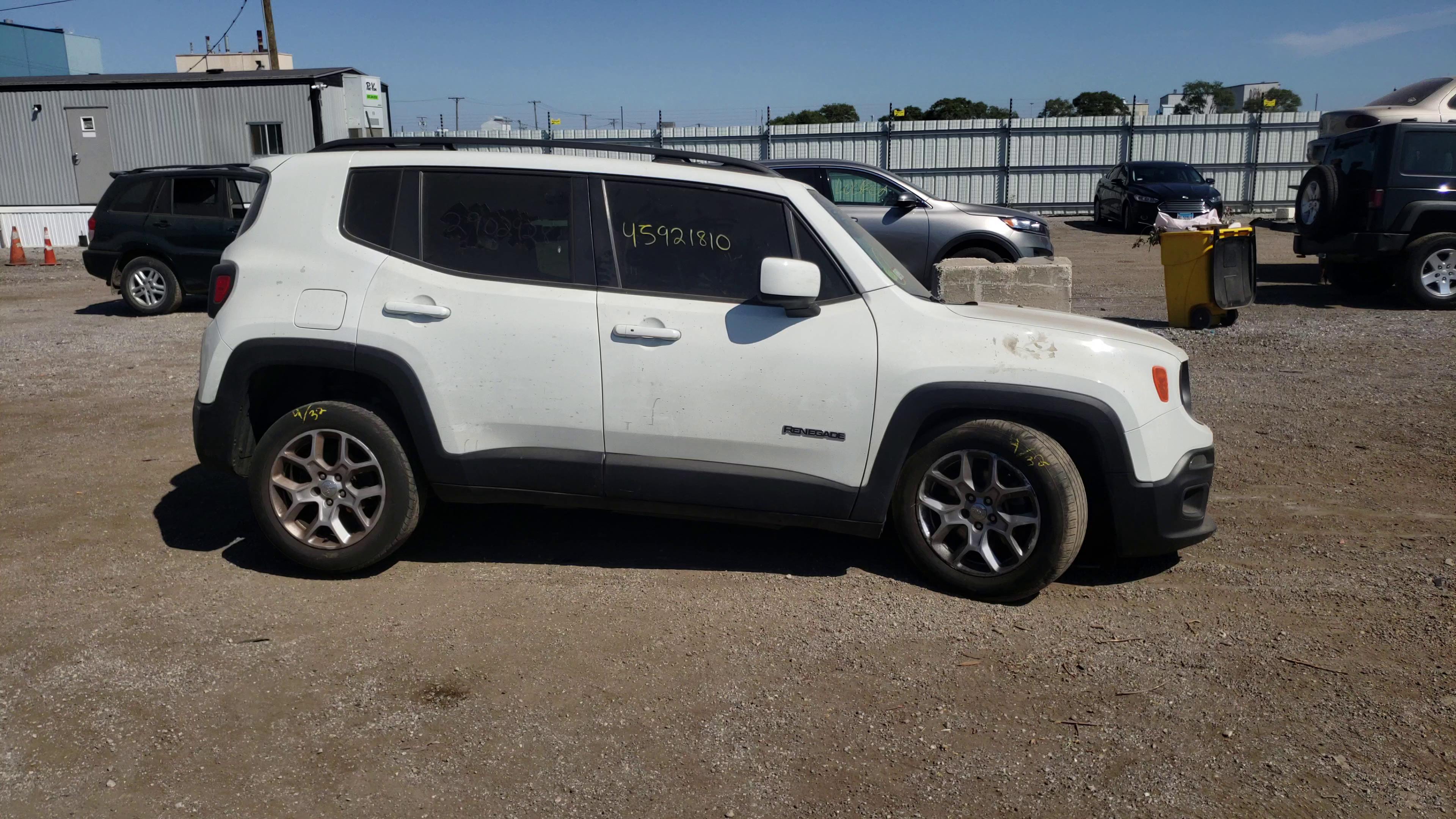 JEEP RENEGADE 2016 zaccjabt2gpe38238