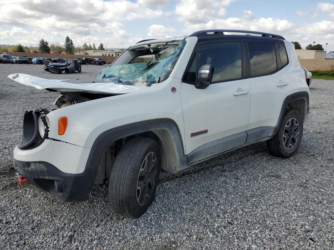 JEEP RENEGADE 2015 zaccjbct2fpb85540