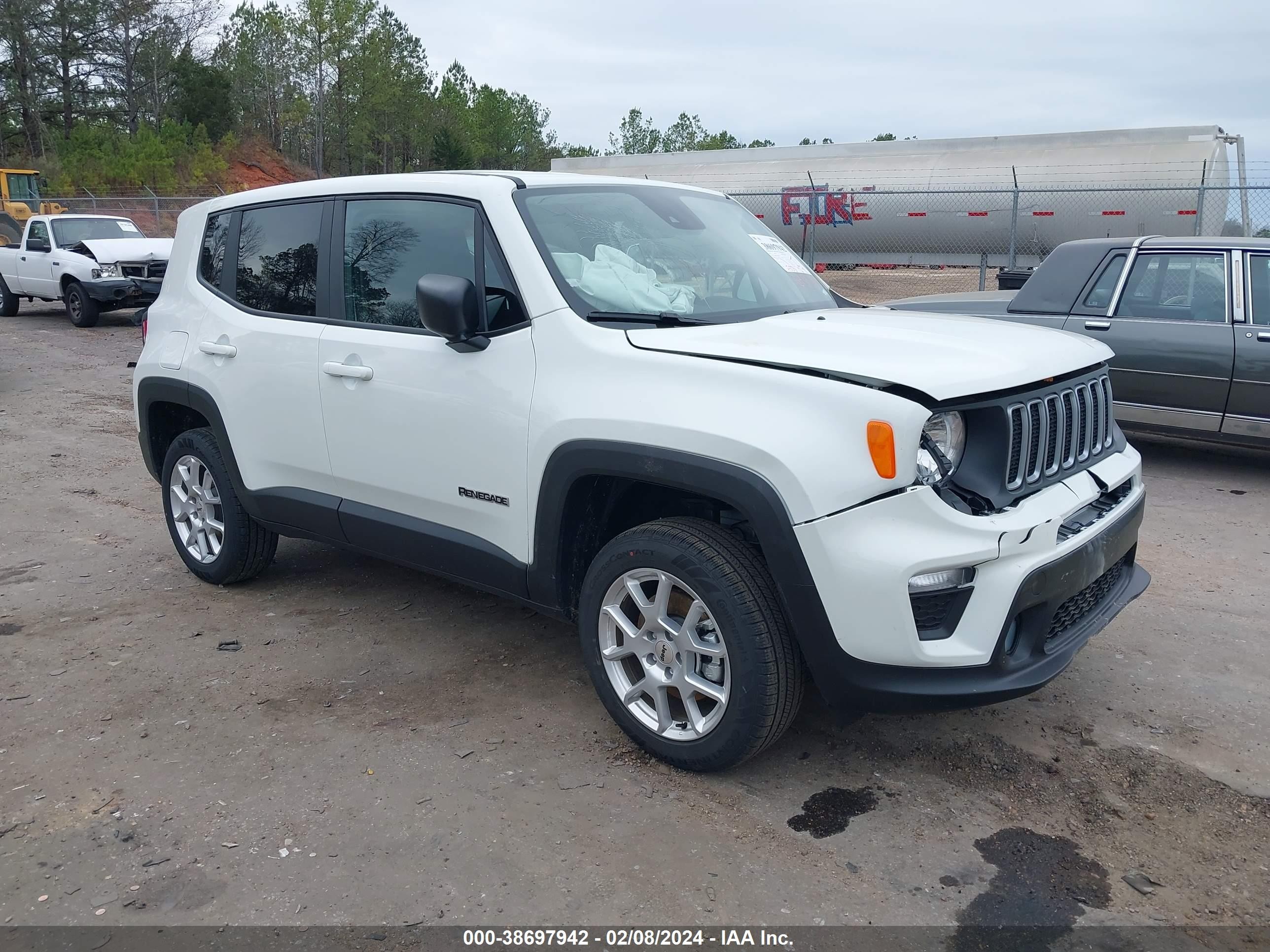 JEEP RENEGADE 2023 zacnjdb1xppp66819