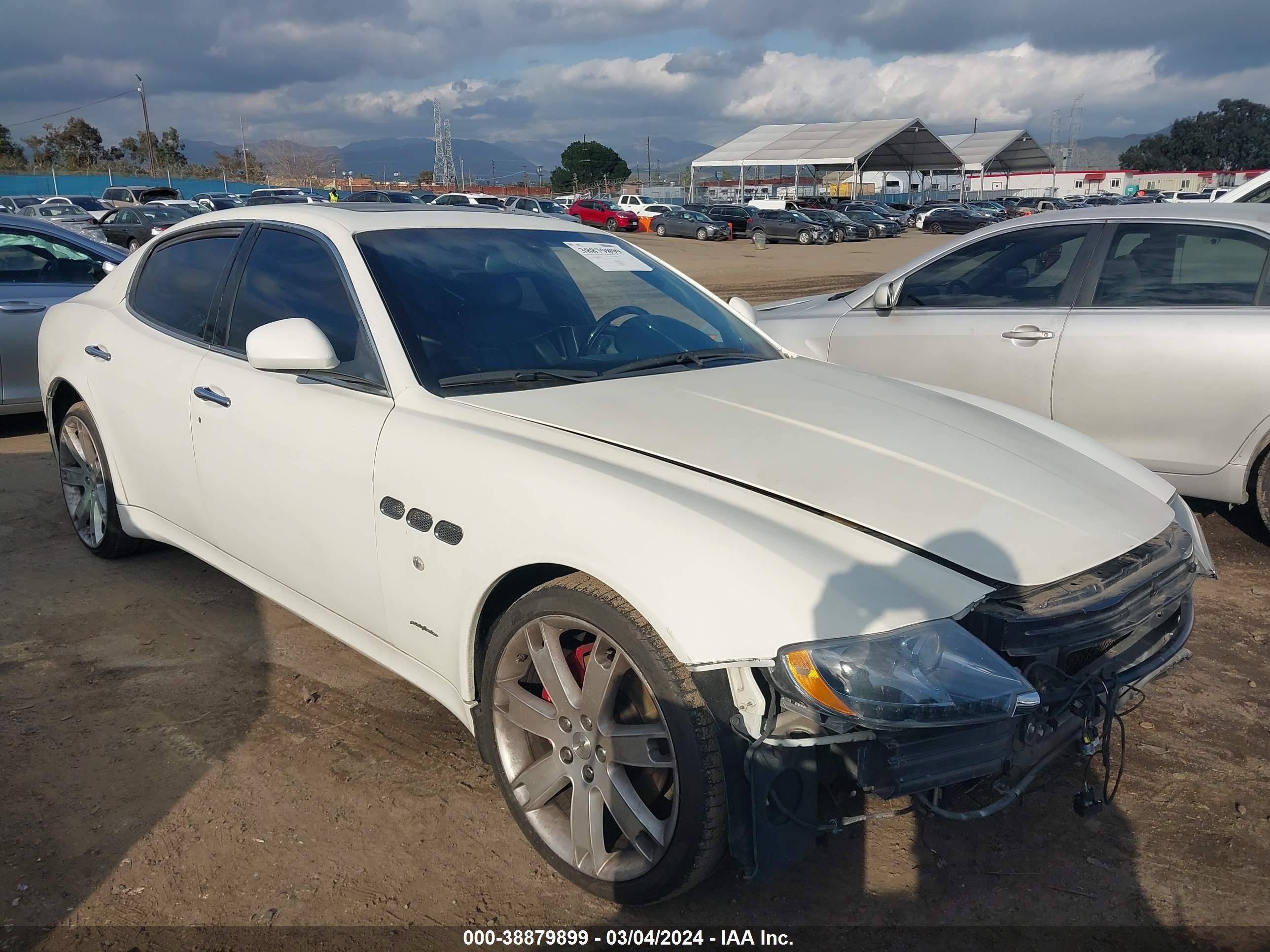 MASERATI QUATTROPORTE 2009 zamfk39a390043841