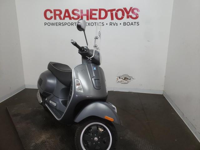 VESPA GTS 300 SU 2012 zapm459l4c5702442