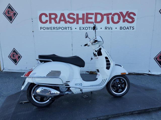 VESPA GTS 300 SU 2010 zapm459l5a5700762