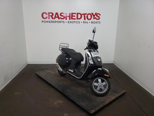 VESPA GTS 300 SU 2010 zapm459l6a5800160