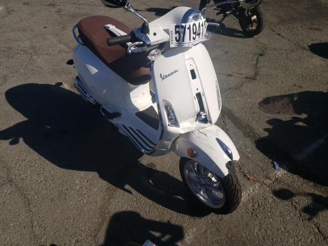 VESPA PRIMAVERA 2022 zapm818g2n5907374