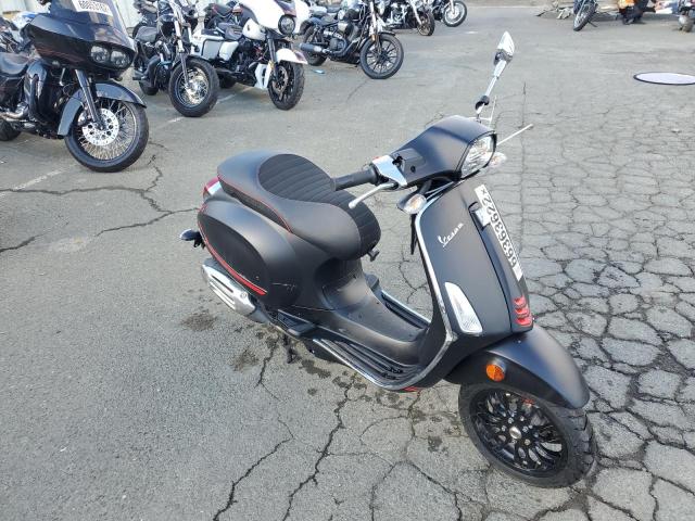 VESPA MOTORCYCLE 2021 zapm818g3m5801918