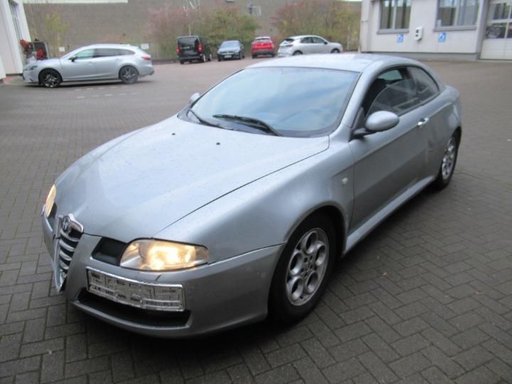 ALFA-ROMEO GT COUPE 2005 zar93700003269023