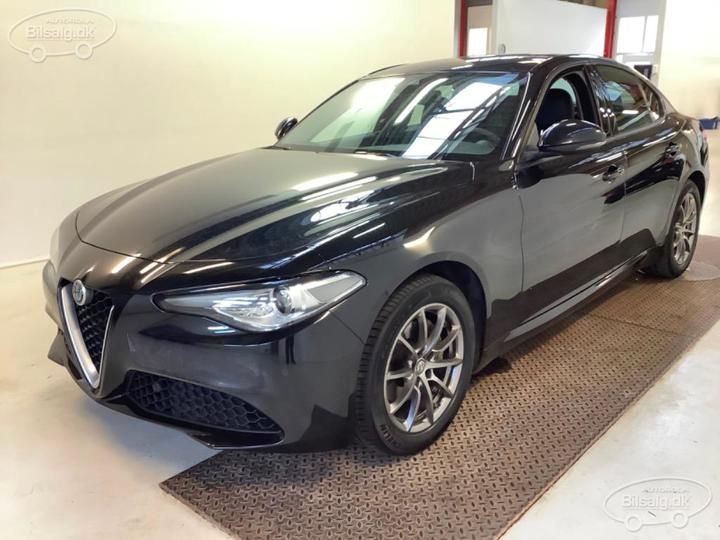 ALFA-ROMEO GIULIA SALOON 2019 zareaebn4k7610587