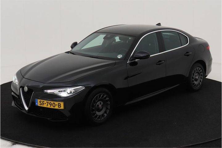 ALFA-ROMEO GIULIA 2018 zareaecn0j7584437