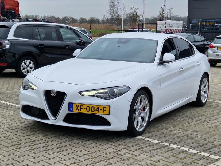 ALFA-ROMEO GIULIA 2018 zareaecn4j7584697