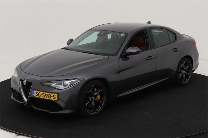 ALFA-ROMEO GIULIA 2018 zareaecnxj7585336