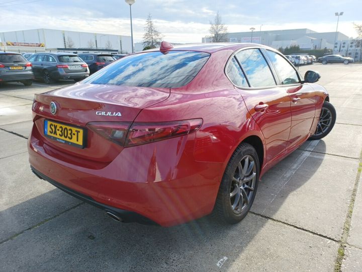 ALFA-ROMEO ROMEO 2018 zareaecu0j7590066