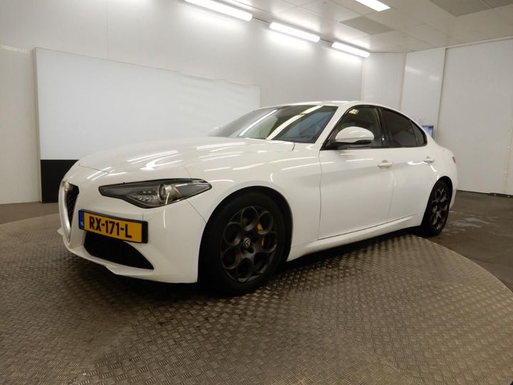 ALFA-ROMEO GIULIA 2018 zareaecu2j7580820