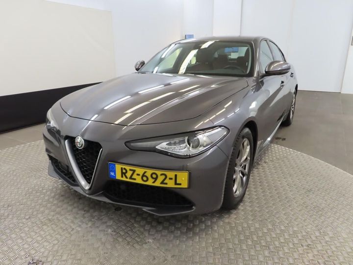 ALFA-ROMEO GIULIA 2018 zareaecu2j7584334