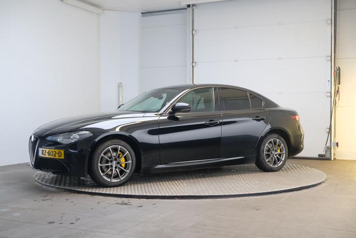 ALFA-ROMEO GIULIA 2018 zareaecu3j7581863