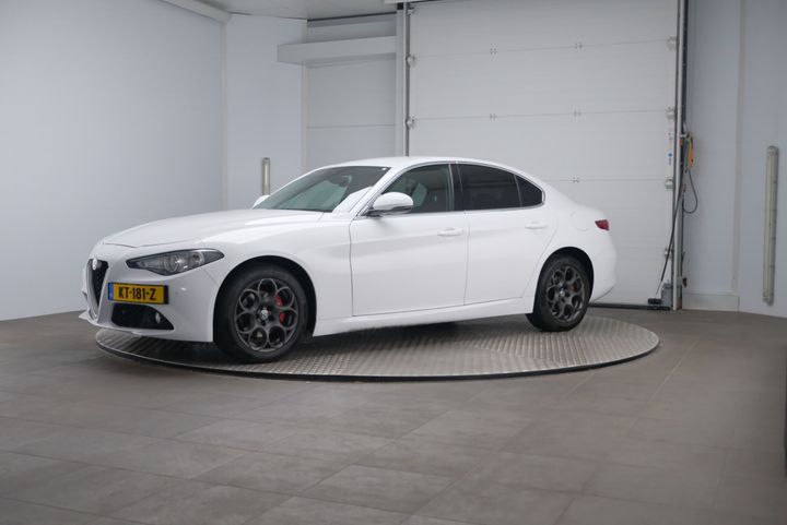 ALFA-ROMEO GIULIA 2016 zareaecuxh7526515