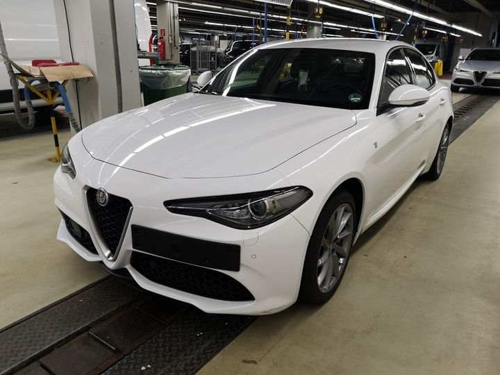 ALFA-ROMEO GIULIA 2023 zareafbn0n7672529