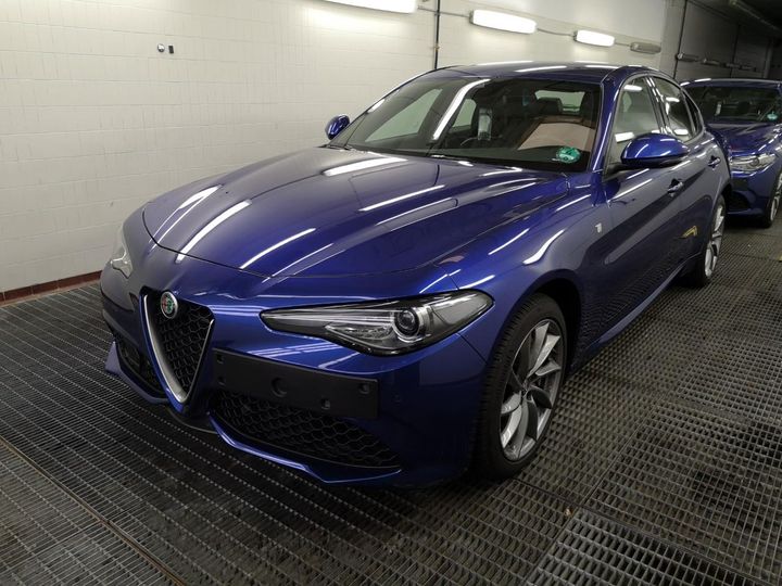 ALFA-ROMEO GIULIA 2023 zareafbn2n7672564