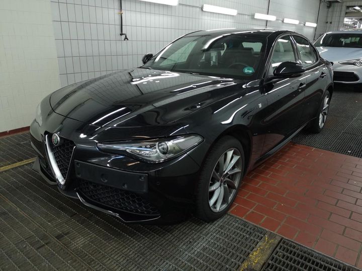 ALFA-ROMEO GIULIA 2022 zareafbn4n7670623