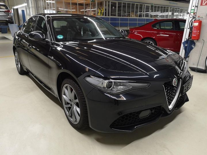 ALFA-ROMEO GIULIA 2023 zareafbn6n7674575