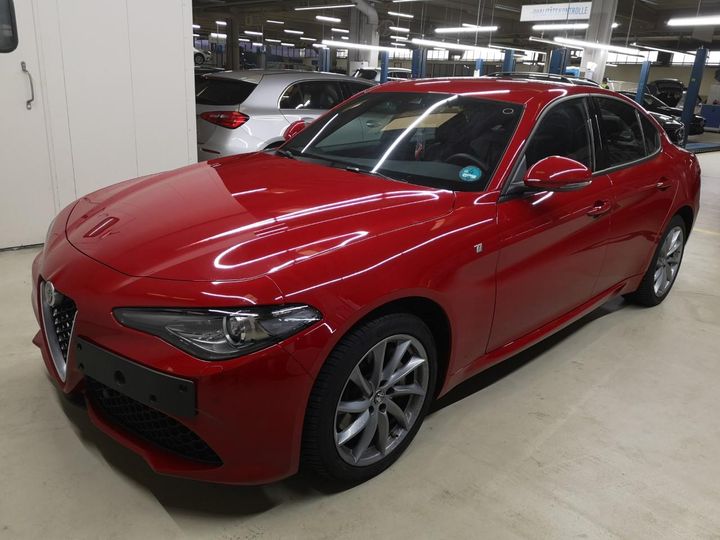 ALFA-ROMEO GIULIA 2022 zareafbn8n7671404