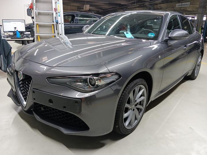 ALFA-ROMEO GIULIA 2022 zareafbn9n7671461