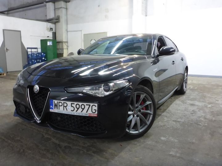 ALFA-ROMEO GIULIA 2019 zareafdn6k7620685