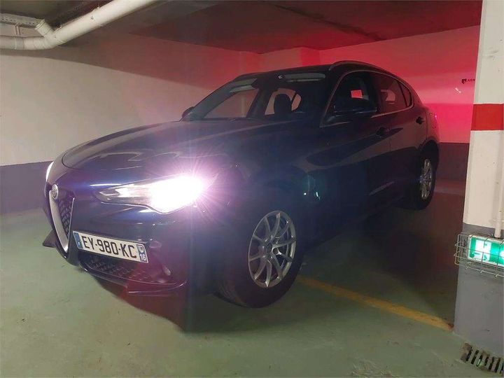 ALFA-ROMEO STELVIO 2018 zarfagau4j7c19949