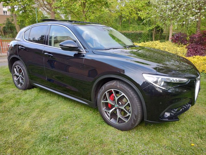 ALFA-ROMEO STELVIO 2018 zarfagbu8j7c11464