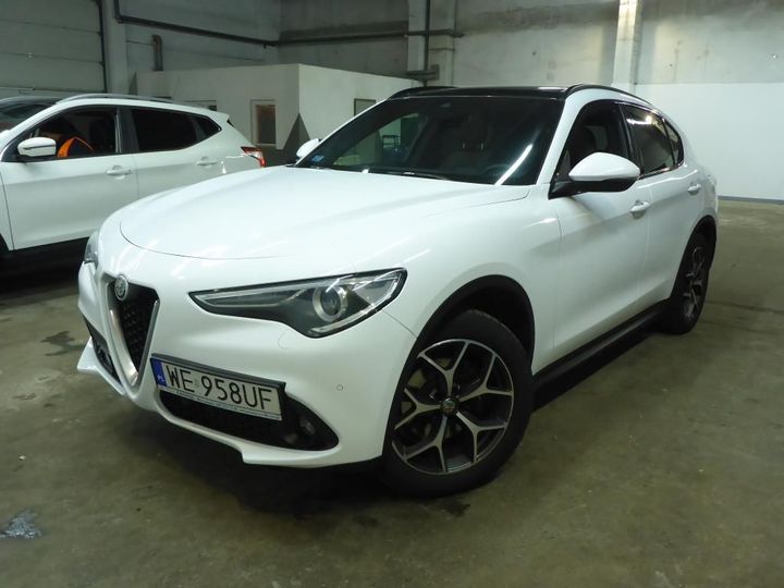 ALFA-ROMEO STELVIO 2018 zarfahbu3j7c02791