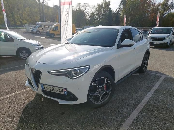 ALFA-ROMEO STELVIO DERIV VP - 2 SEATS 2018 zarfahbu8j7b96700