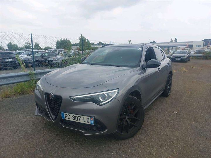 ALFA-ROMEO STELVIO 2018 zarpahbx2k7c32400