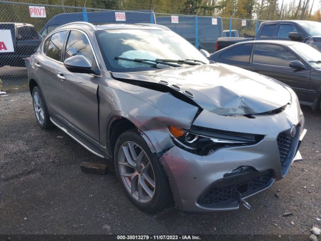 ALFA-ROMEO STELVIO 2018 zasfakbn5j7b86310