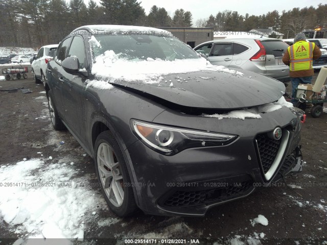 ALFA-ROMEO STELVIO 2018 zasfaknnxj7b72821