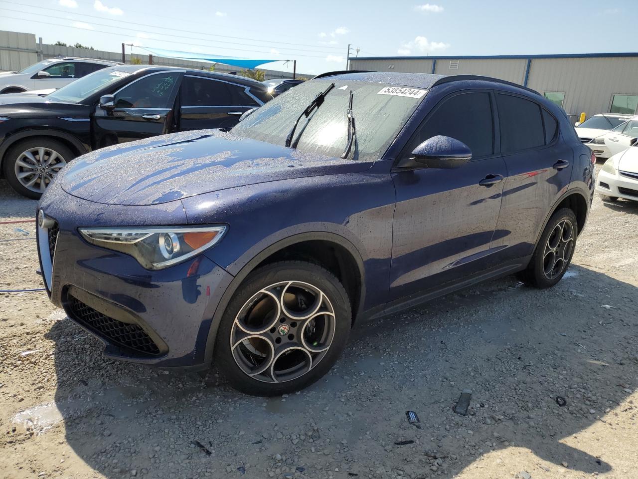 ALFA-ROMEO STELVIO 2018 zasfakpn0j7b76955