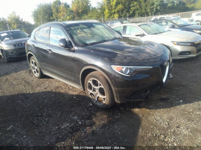 ALFA-ROMEO STELVIO 2018 zasfakpn0j7b81833